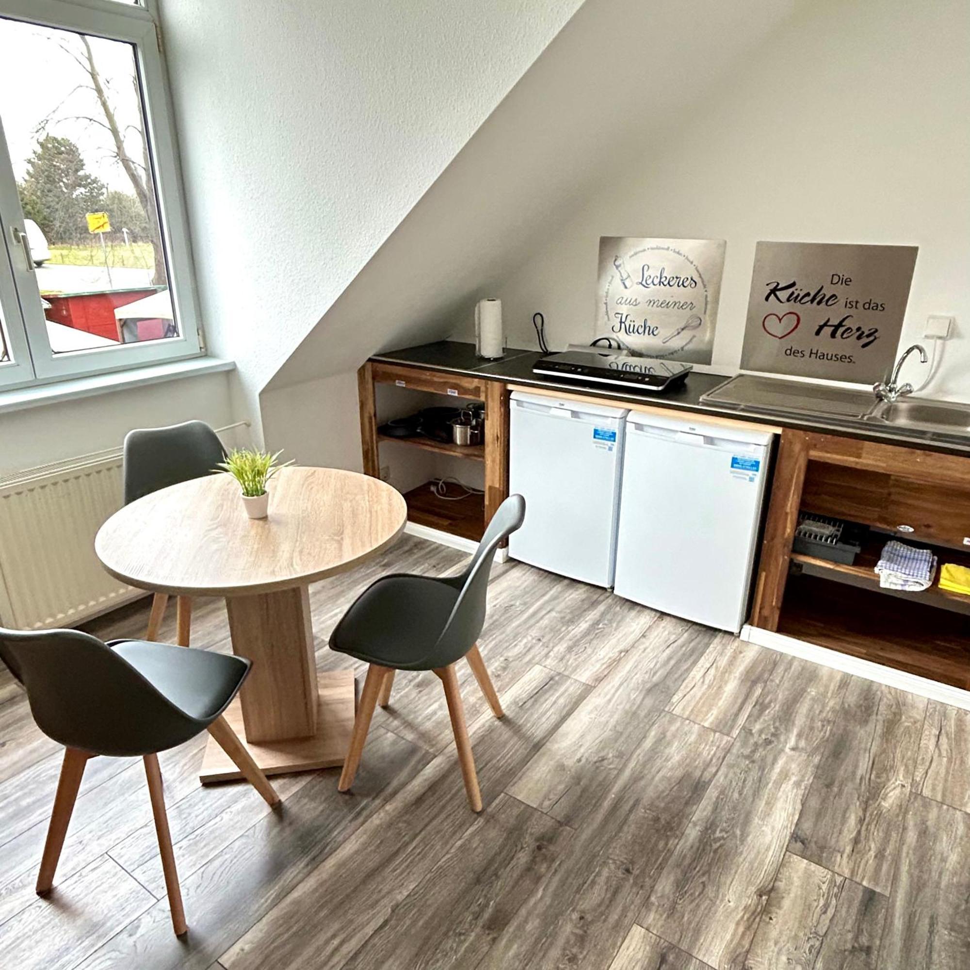 Pension Zum Lindeneck Lübz Exterior foto